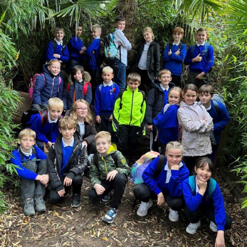 posing class pic.jpg